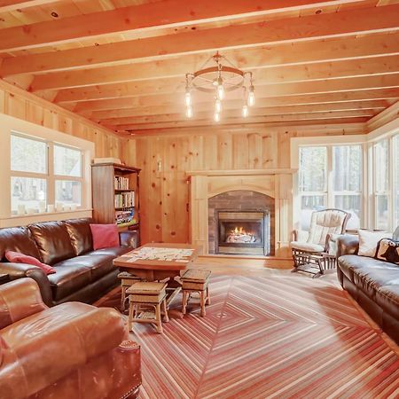Spacious Classic Cabin Retreat- Near Lassen Mill Creek المظهر الخارجي الصورة