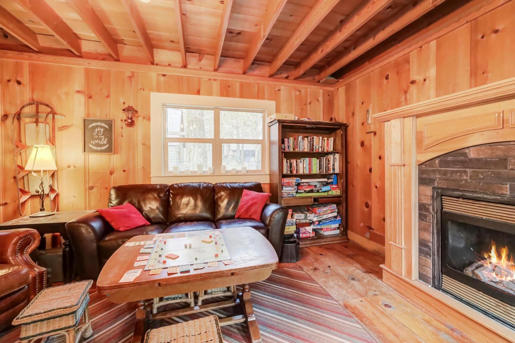 Spacious Classic Cabin Retreat- Near Lassen Mill Creek المظهر الخارجي الصورة