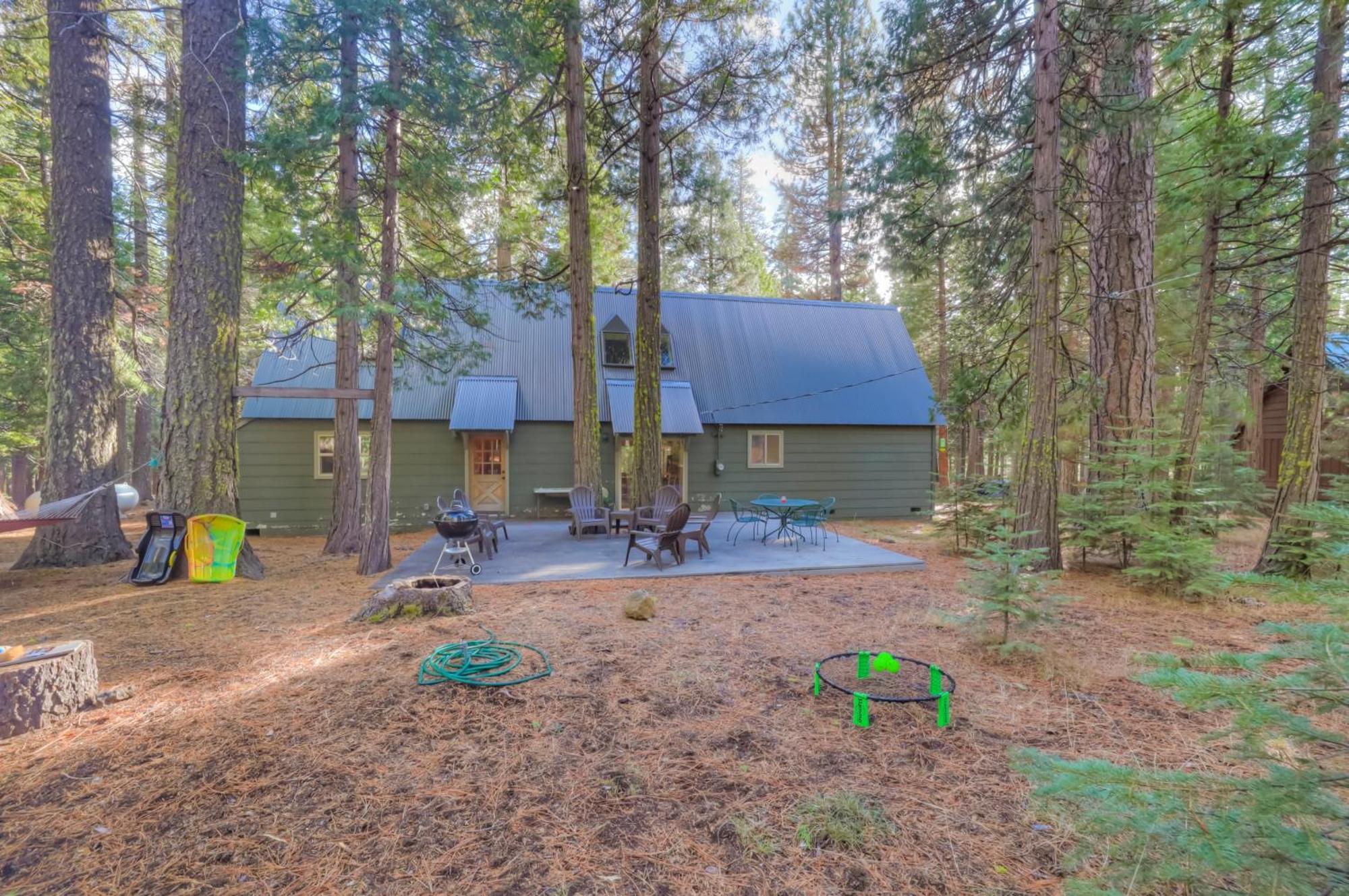 Spacious Classic Cabin Retreat- Near Lassen Mill Creek المظهر الخارجي الصورة