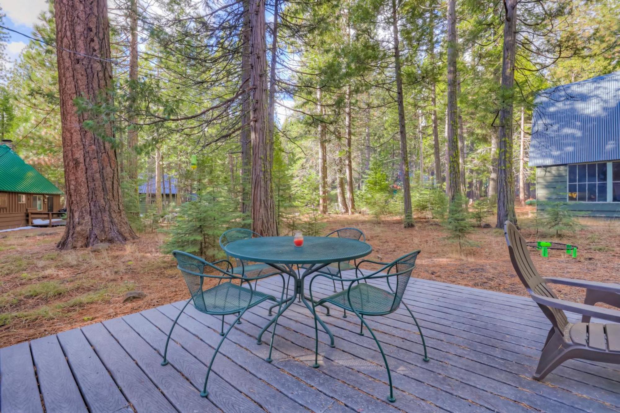 Spacious Classic Cabin Retreat- Near Lassen Mill Creek المظهر الخارجي الصورة